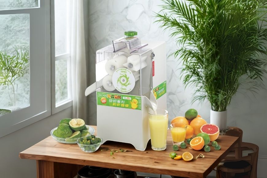 Every cup hides sunshine and joy – the JH100 Commercial Citrus Juicer