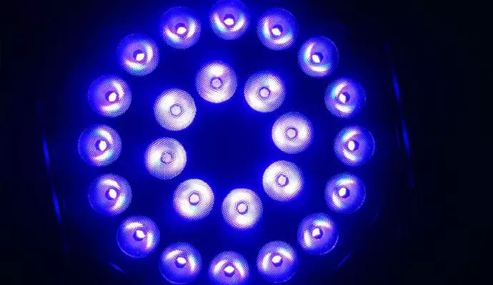 LED 프로젝션 램프용 프레넬 렌즈