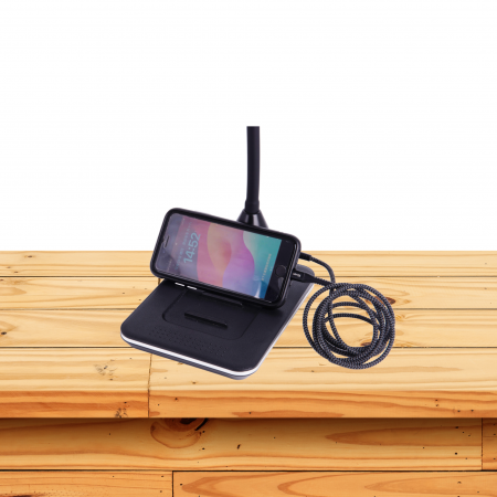 Lupa de luz LED con orificio para enchufe de carga para teléfono celular.