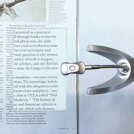 矩形底座鵝頸放大鏡