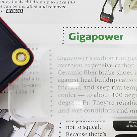 Taschenlupe für Sehbehinderte