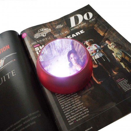 Lente d'ingrandimento a cupola illuminata