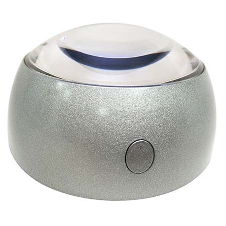 Lente d'ingrandimento a cupola illuminata
