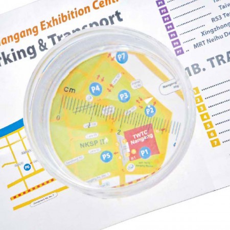 Lupa de cúpula acrílica