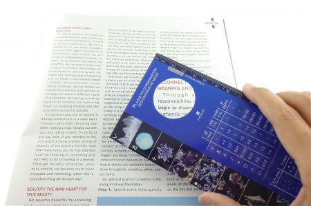 段ボール製拡大鏡 3倍拡大効果