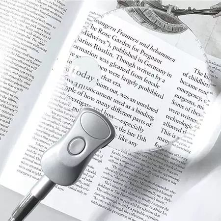 Lupa con lámpara LED 2X con clip sin montura