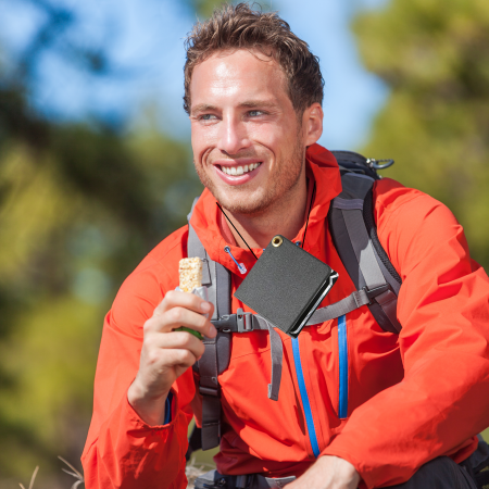 地圖放大鏡能將地圖上的細節放大,無論是文字、地標還是細小的路徑標識,都能清晰呈現