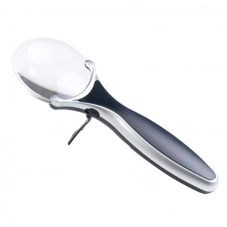 Rimless Illuminated magnifier with handle
