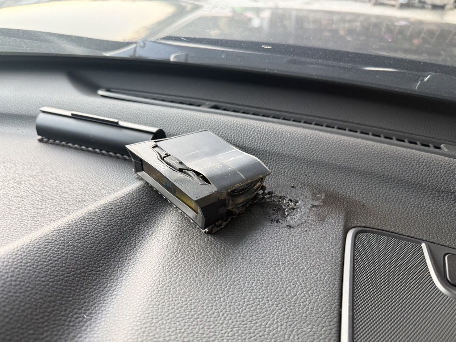 ⚠️此為實際發生之自燃損壞照片⚠️
