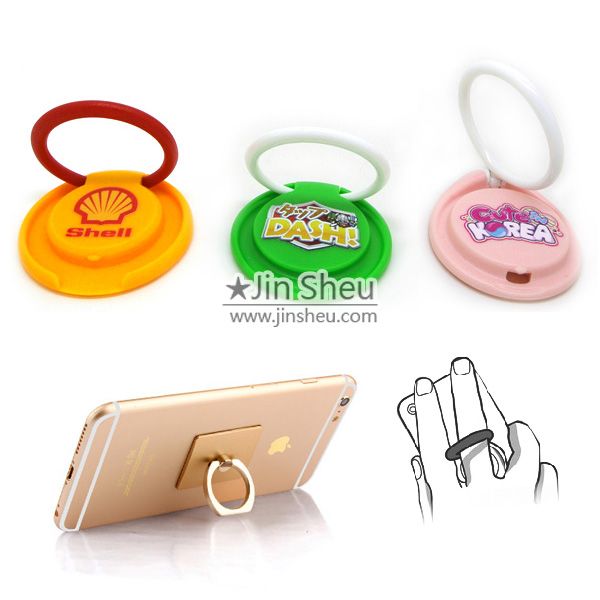 Mobile ring holder