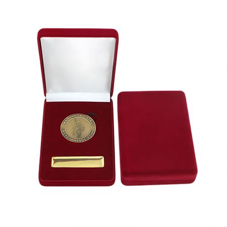 custom velvet box