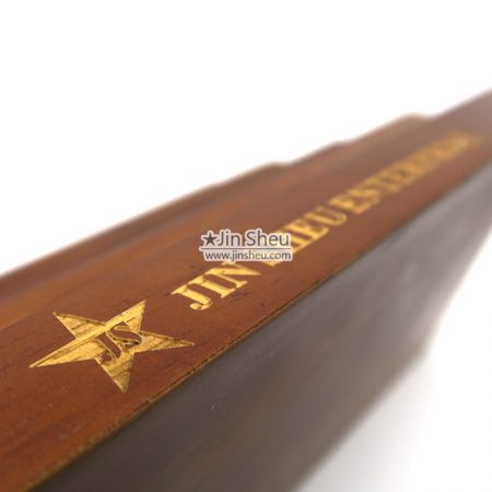wood engraved effect