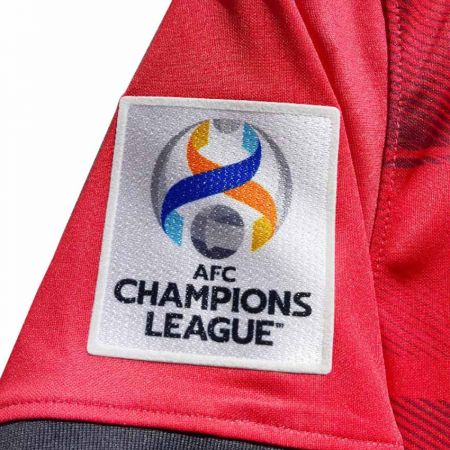 Sportuniform mit einem Flock-Patch