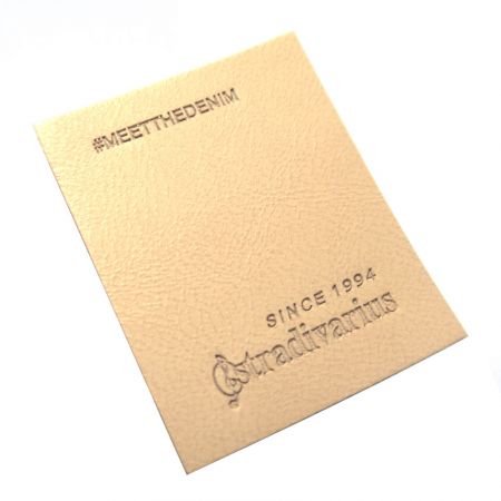 maßgefertigtes Branding-Lederetikett