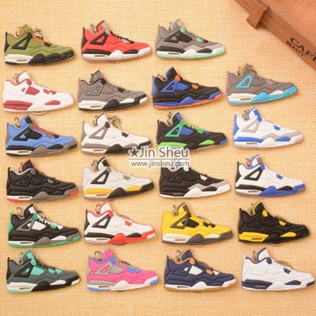 Rubberen Air Jordan Sneaker Schoen Sleutelhangers - Rubberen Air Jordan Sneaker Schoen Sleutelhangers