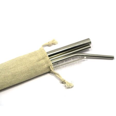 pailles à boire avec sac en lin à cordon