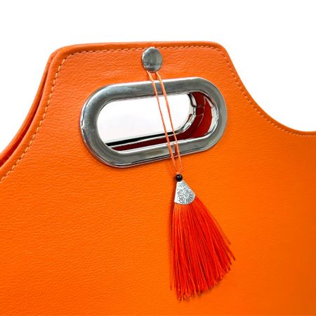 custom leather wine tote with tassel