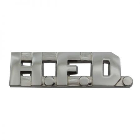 Emblemas de Letras Recortadas em Metal - Pins de Letras