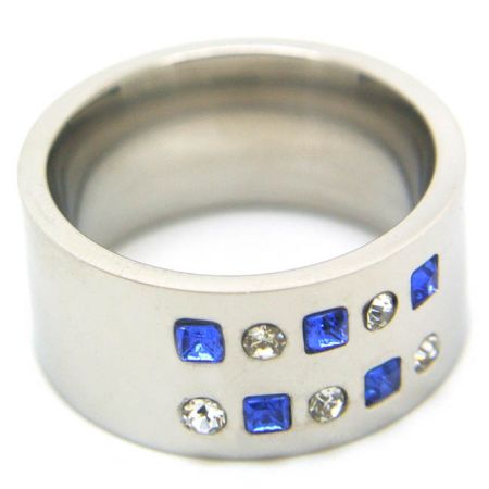 maßgeschneiderter Ring