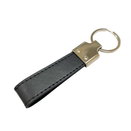 vormgegeven leren autosleutelhanger