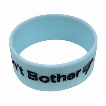 pulsera de silicona personalizada con logo a medida