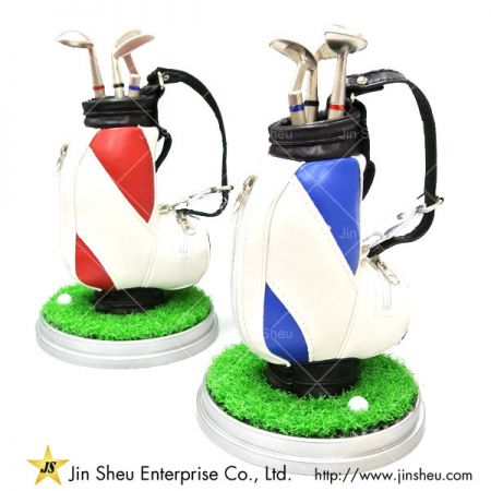 different colours of mini golf bag