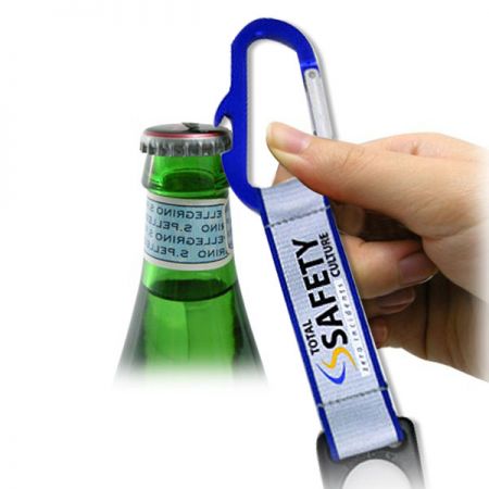 porte-clés à sangle courte avec ouvre-bouteille de bière