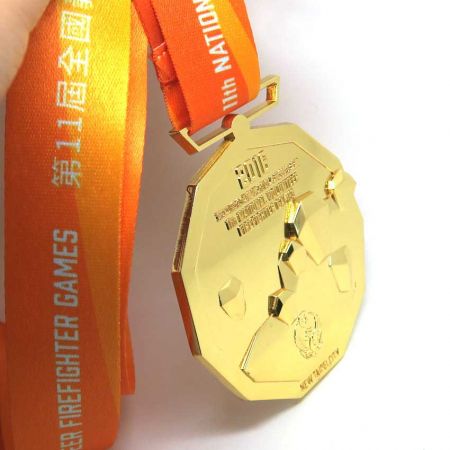 medallas de servicio voluntario personalizadas