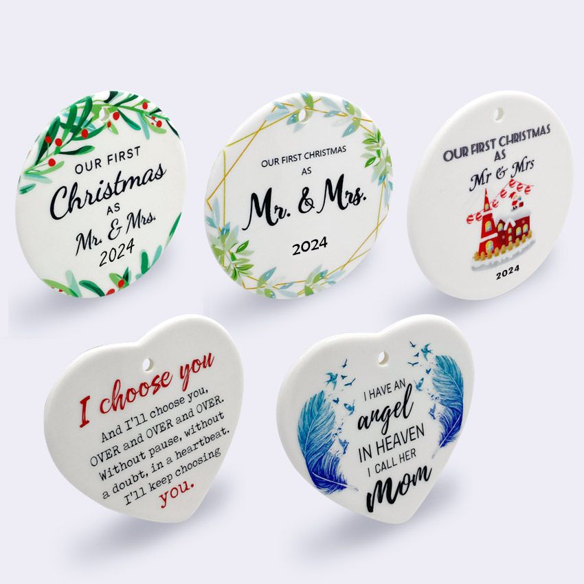 ตกแต่งต้นคริสต์มาสด้วยวัสดุเซรามิก