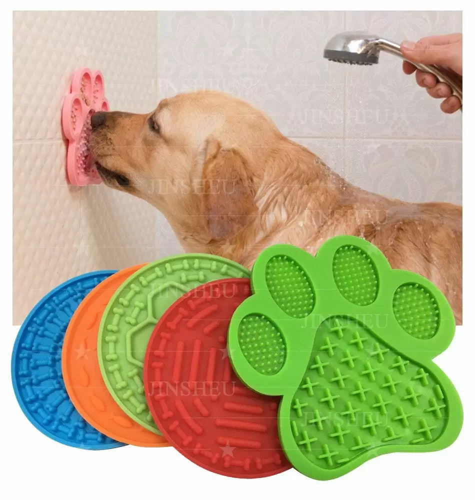 Tapetes de lamido de perro de silicona en varios colores