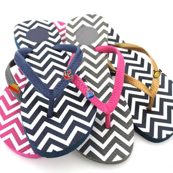 Shoelace name plate custom shoe charms Keychain & Enamel Pins