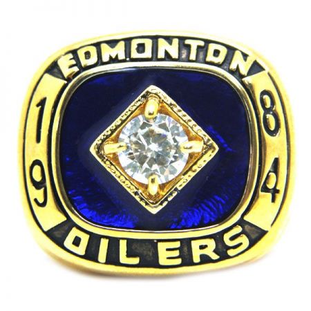Crest College Class Ring