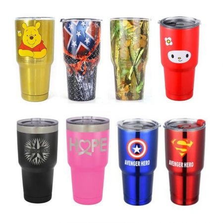 Gobelets en acier inoxydable avec couvercles