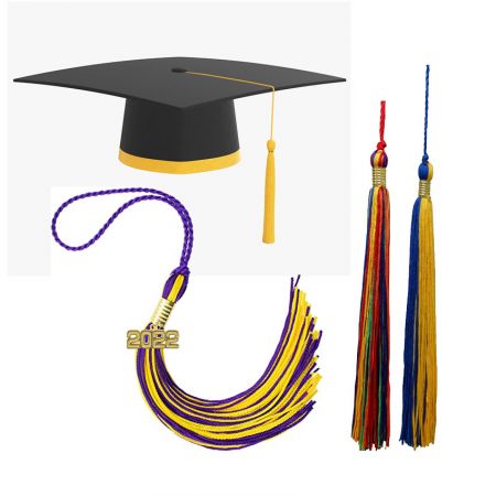 Nuestro cordón de honor de poliéster de alta calidad es resistente y duradero, lo que lo hace perfecto para ceremonias de graduación.