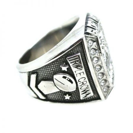 Anillo de campeón mundial personalizado