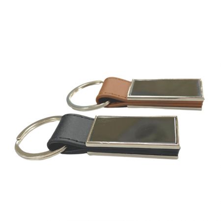 custom leather keychain wholesale