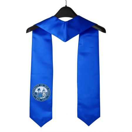 écharpes et étoles personnalisées pour les diplômés universitaires