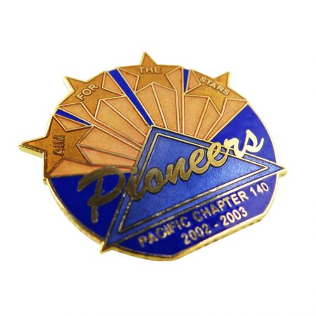 Épinglettes en émail dur