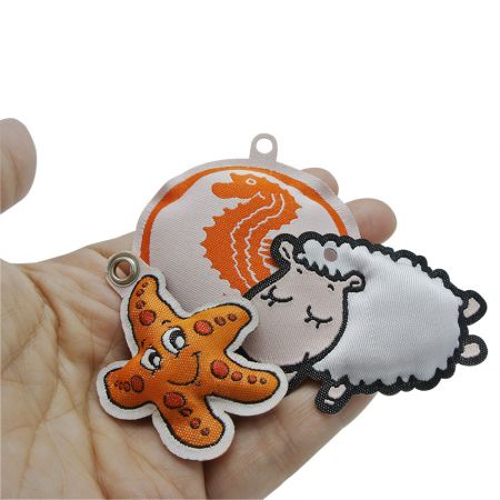 nhãn thương hiệu dệt