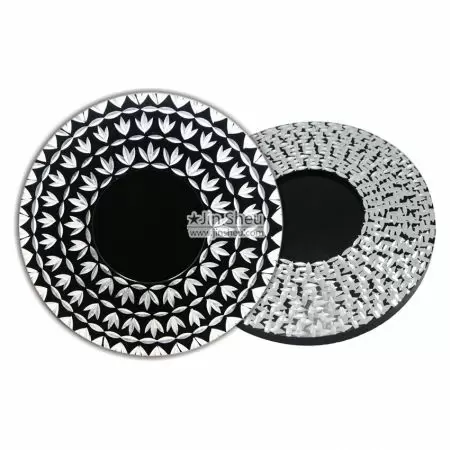 Huy chương với cắt kim cương - Chìa khóa hình kim cương