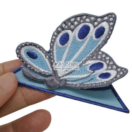 Закладки на уголок с изображением бабочки