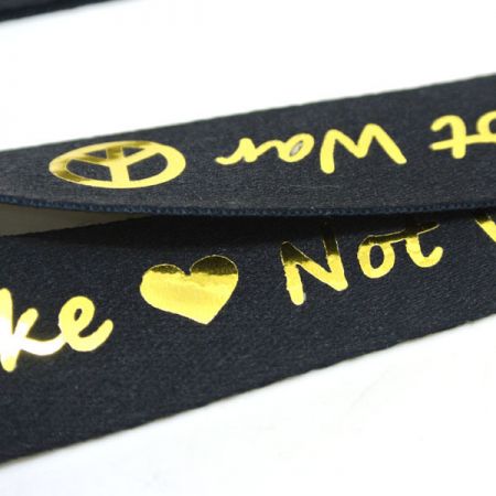 Dây đeo in chữ vàng nổi - dây đeo cá nhân hóa