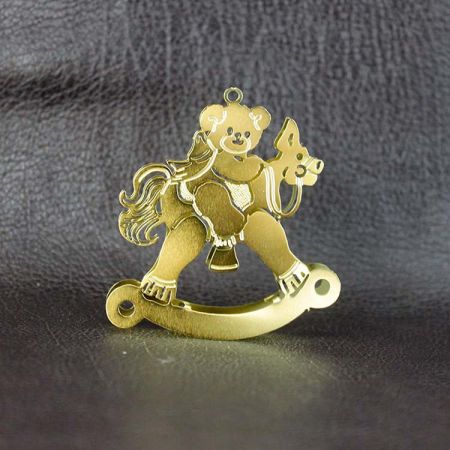 đồ trang trí kim loại gấu bé