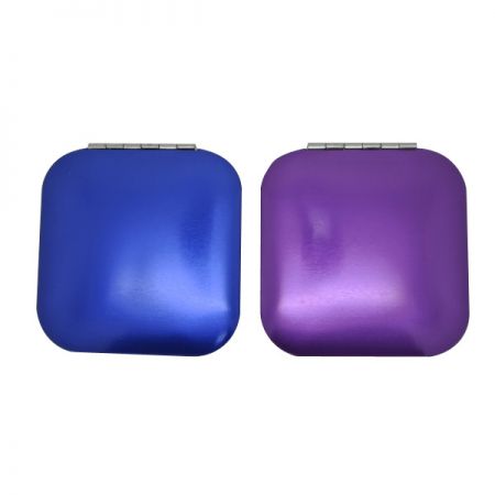 مرآة مدمجة ثنائية الجانب