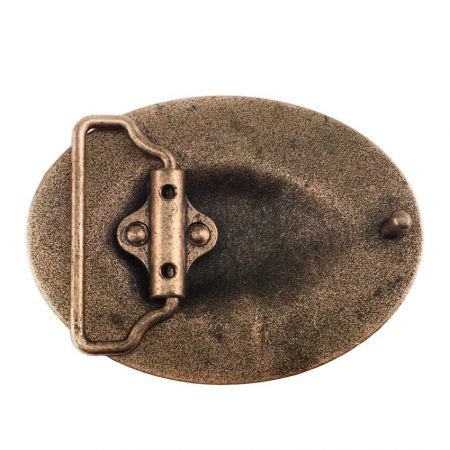 Góc nhìn phía sau của khóa kiểu lãng mạn cho thắt lưng quảng cáo