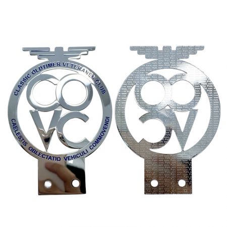 insignias de coche de aleación de zinc esmaltadas suaves personalizadas