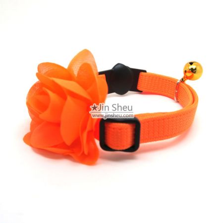 bloemen kattenhalsband