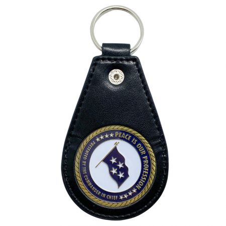 سلسلة مفاتيح حامل عملة تحدي عالمي كبيرة