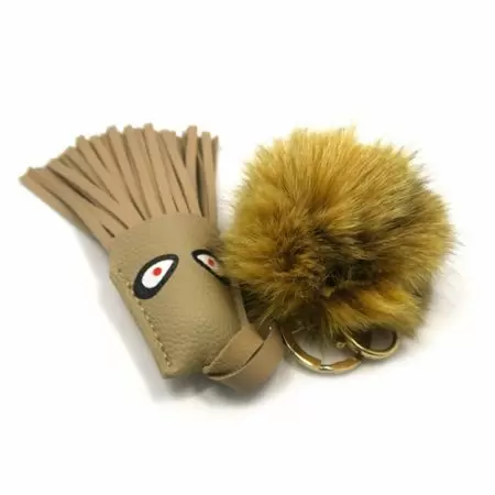 móc chìa khóa tua da đặc biệt theo yêu cầu