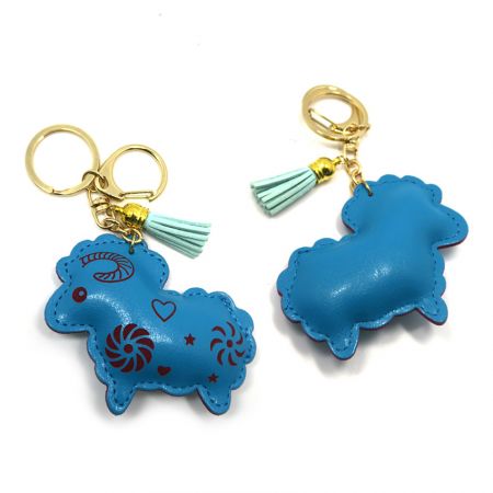 personalized puffy leather keyring